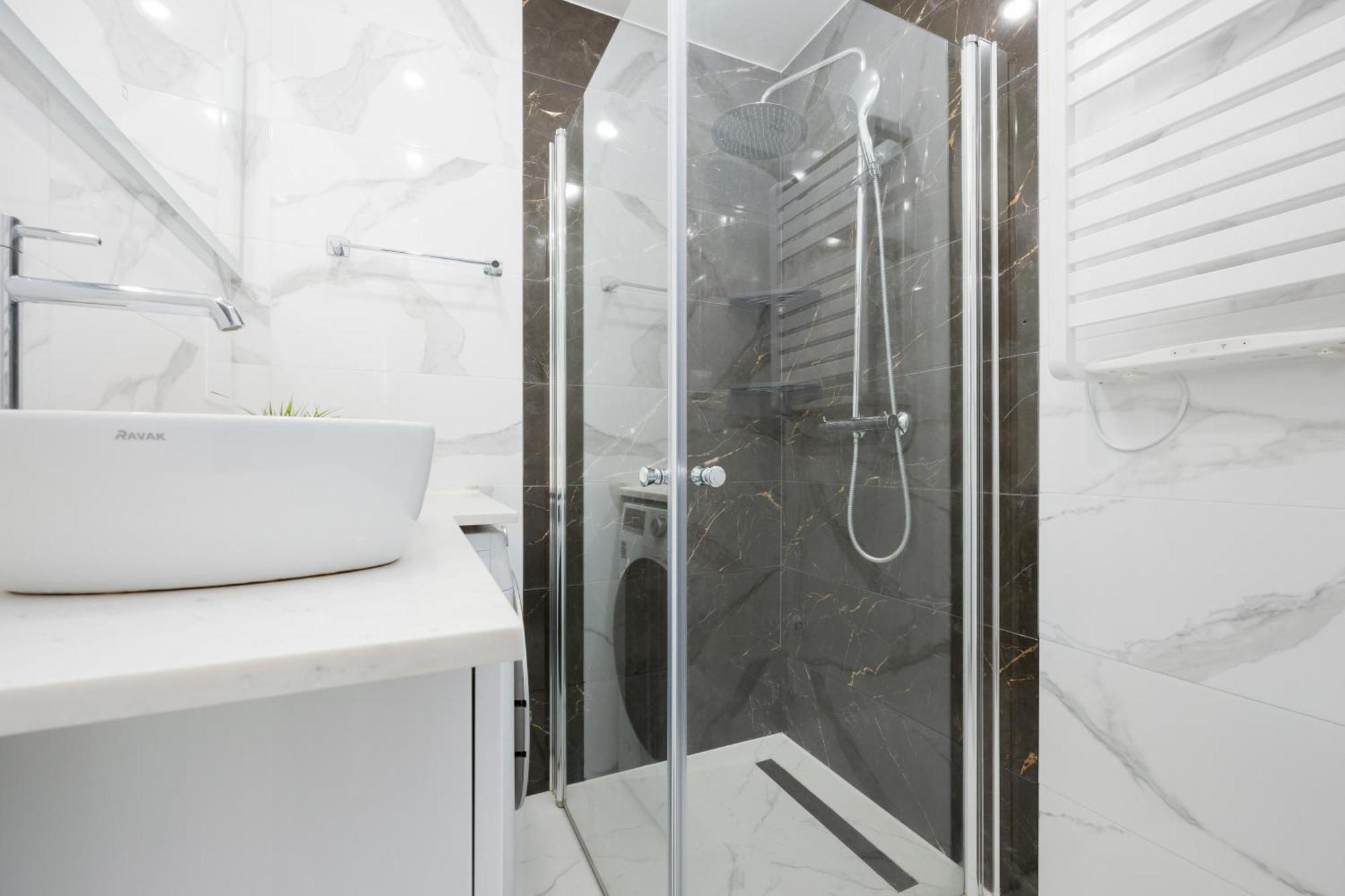 Schillera Apartments Warsaw By Noclegi Renters Extérieur photo